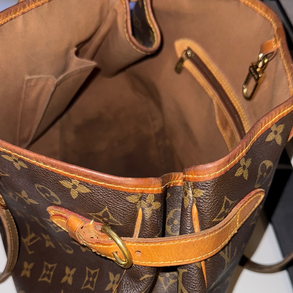 Louis Vuitton Dark Brown Monogram Shoulder Bag - Picture 3 of 3
